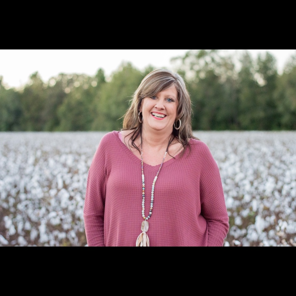 Meet your Posher, Angie